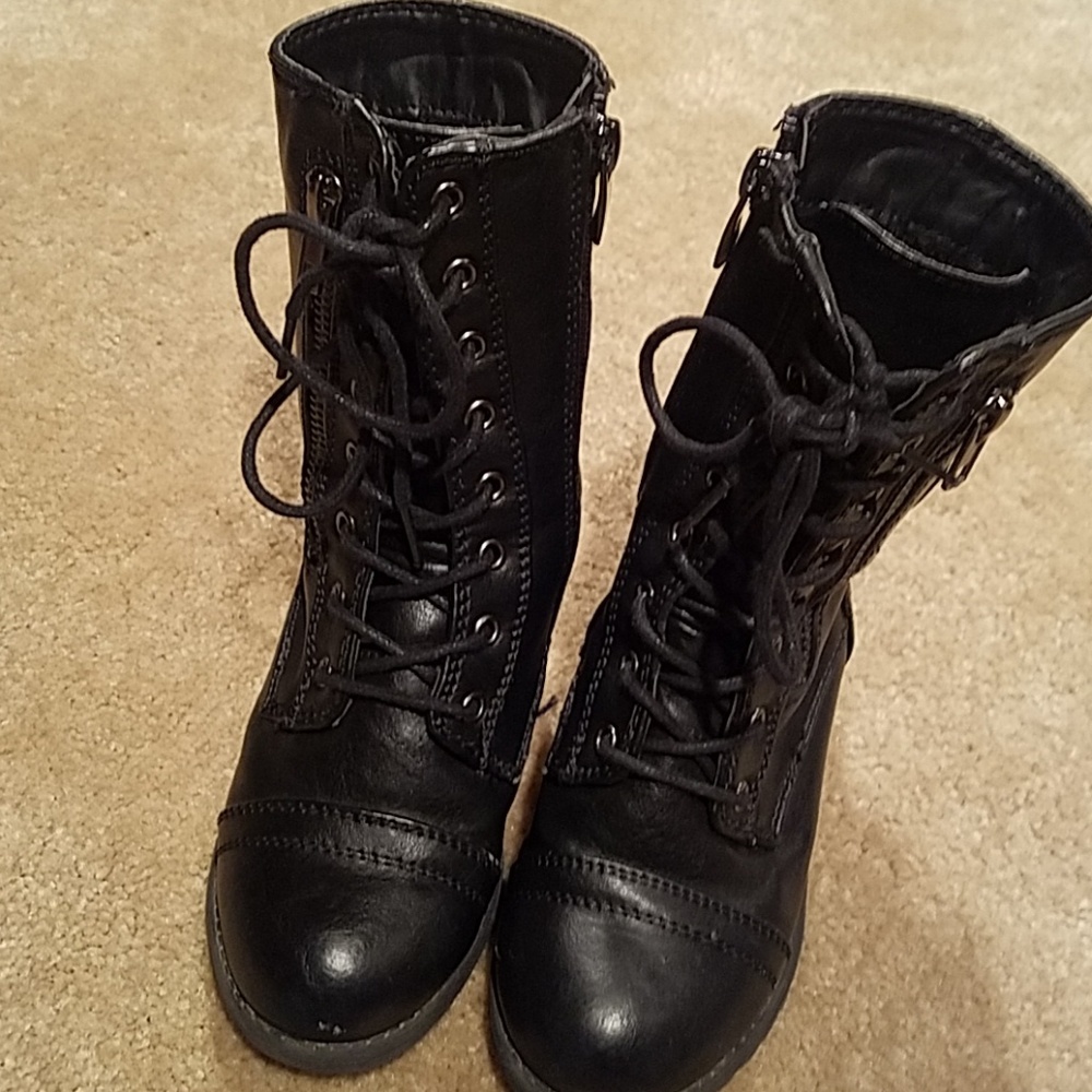 Black boots